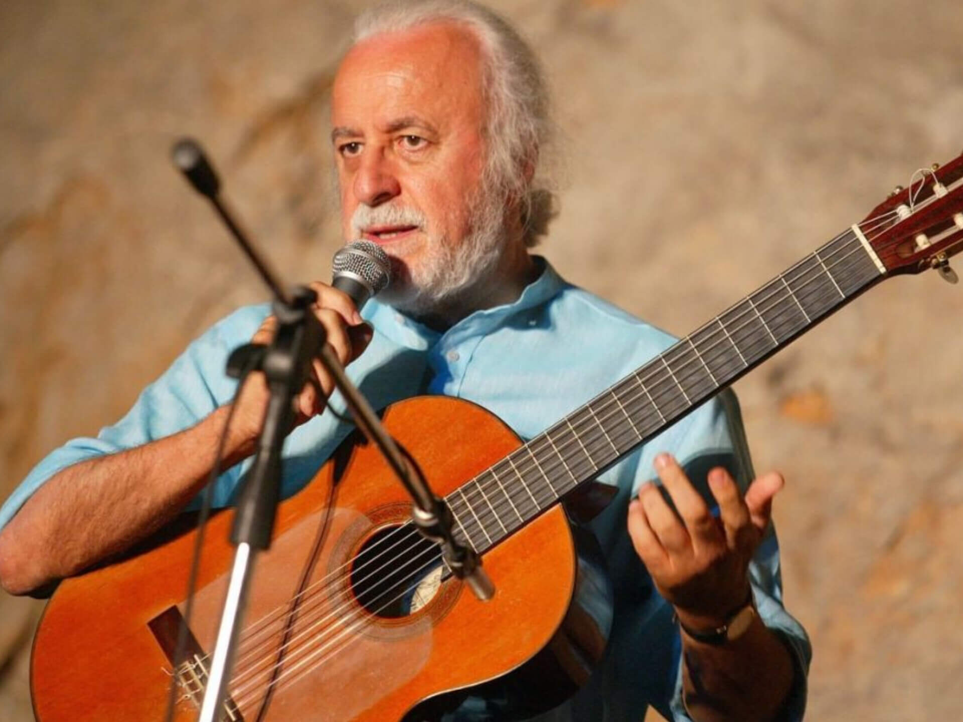 Η Ελεωνόρα Ζουγανέλη τιμά τον Νότη Μαυρουδή