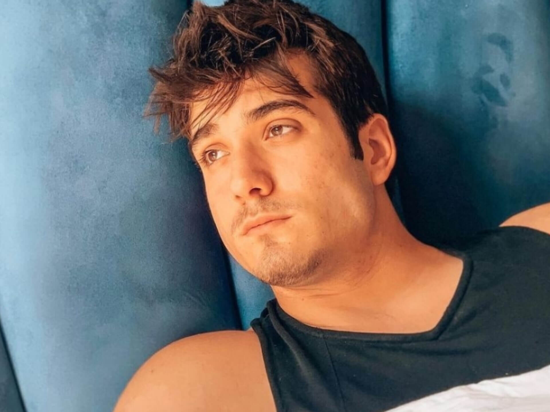 Γιώργος Κακοσαίος ενώνει για πρώτη φορά τις δυνάμεις του με τον Φοίβο