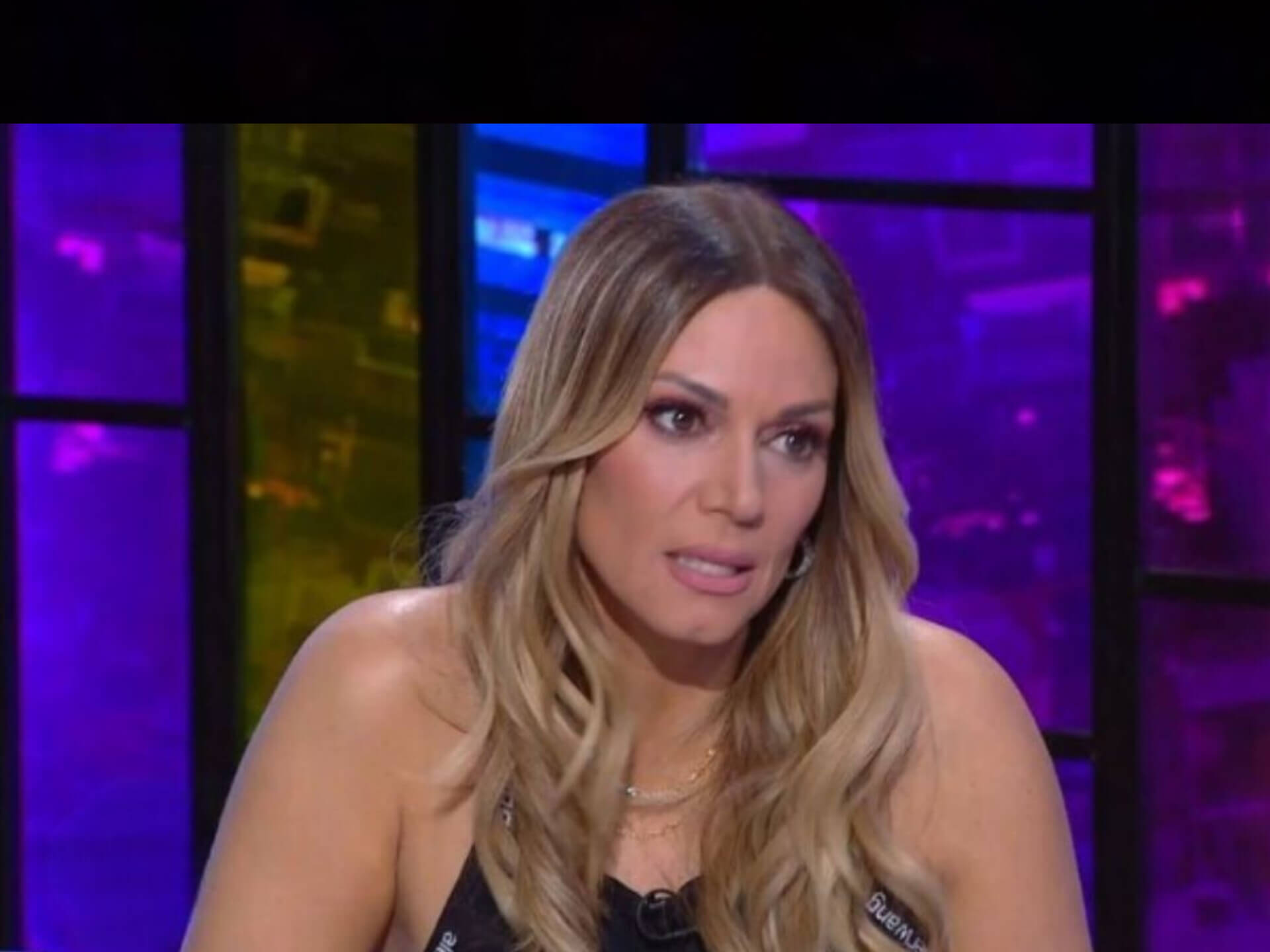 Ελλη κοκκινου