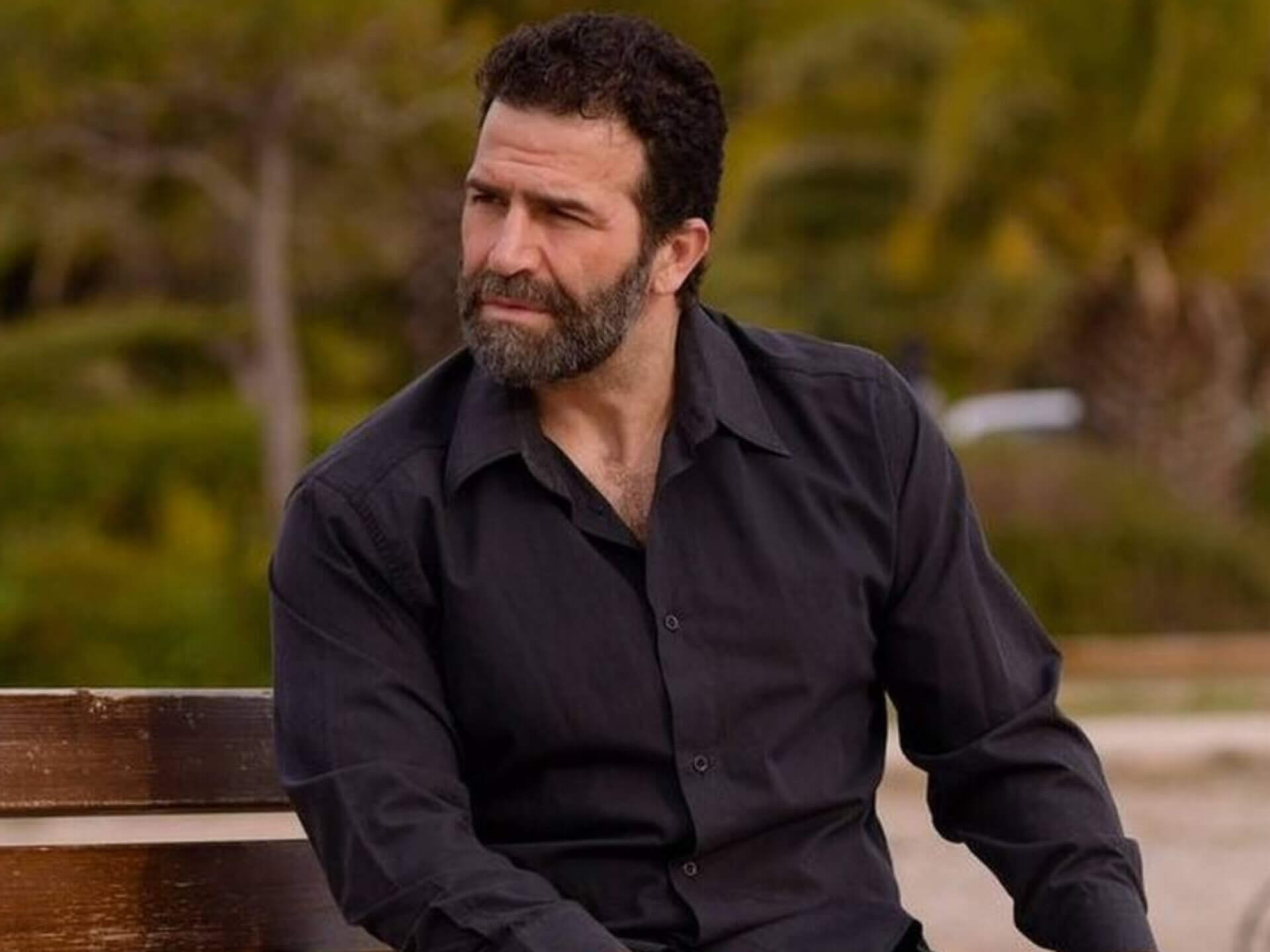 Ηλίας Παλιουδάκης - Ματωμένο δοξάρι