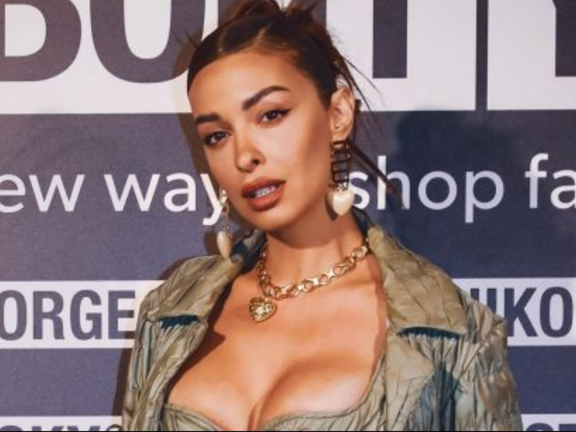 Ελένη Φουρέιρα: αποκαλύπτει μια νέα φωτογραφία του μωρού της