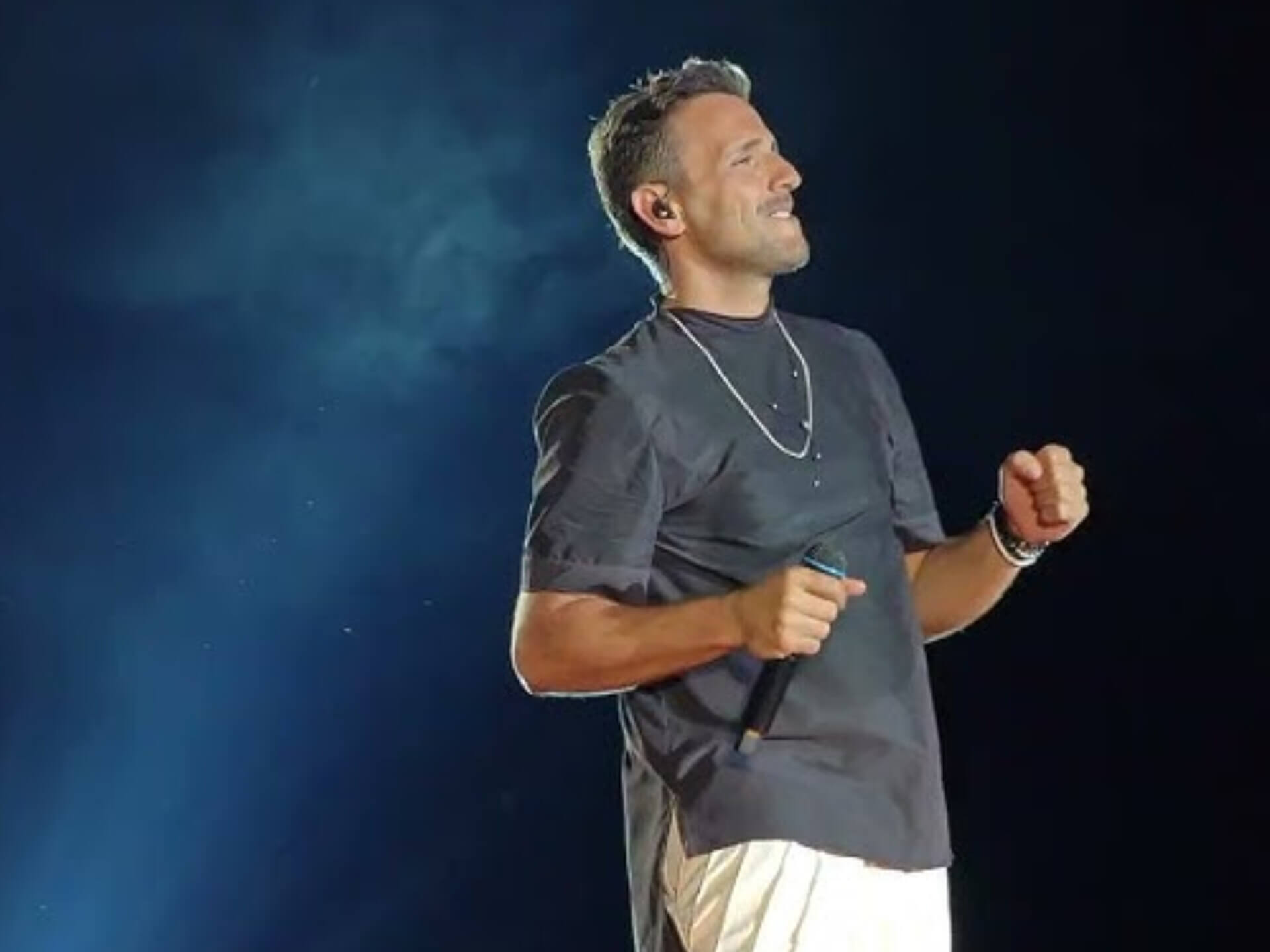 ΝΙΚΟΣ ΒΕΡΤΗΣ LIVE 20 ΧΡΟΝΙΑ στο Ηράκλειο [Βίντεο]