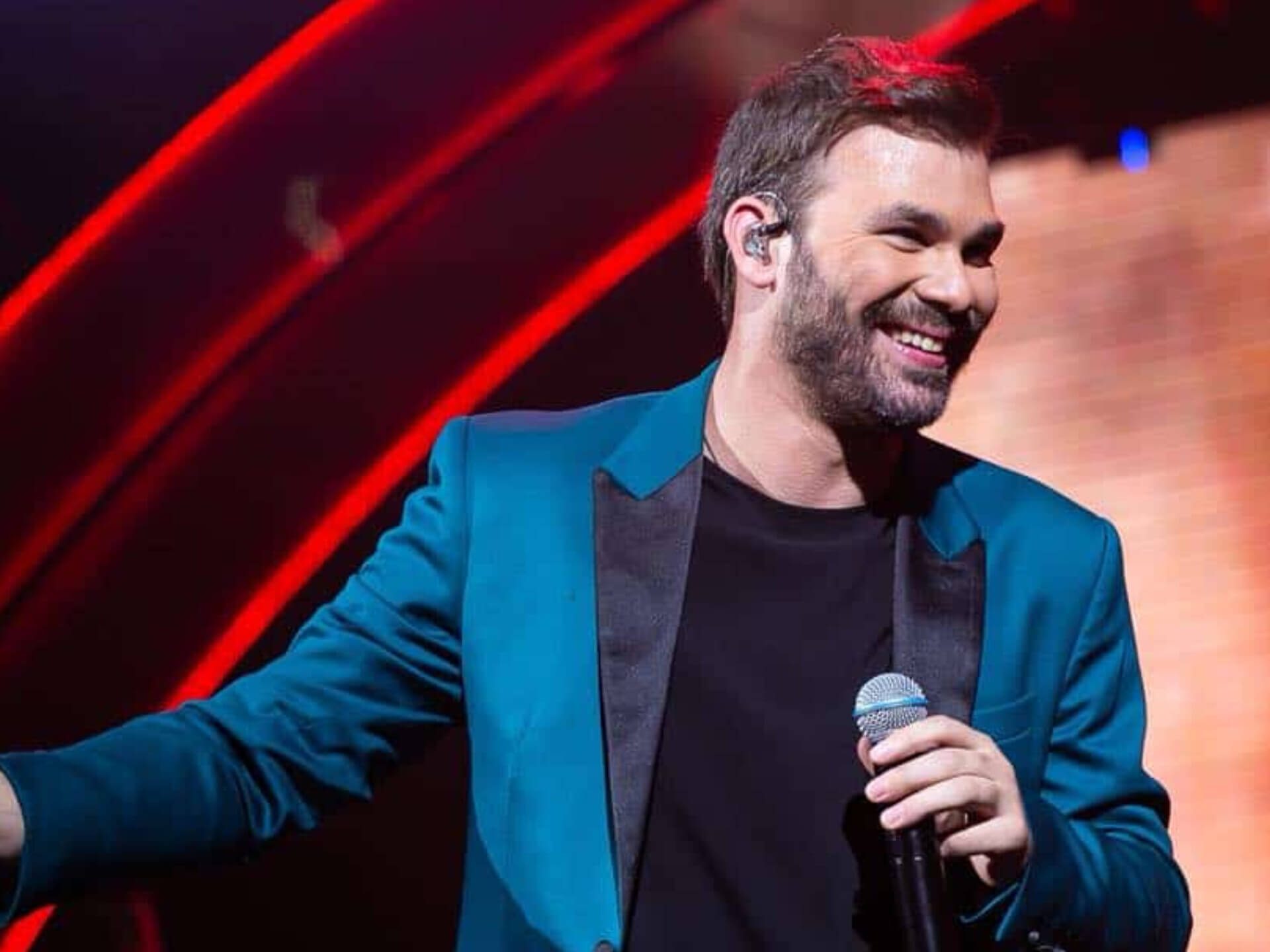 Γιώργος Σαμπάνης: Νέο άλμπουμ «Λες Και Με Ξέρεις» κυκλοφορεί – Ακούστε το εδώ!