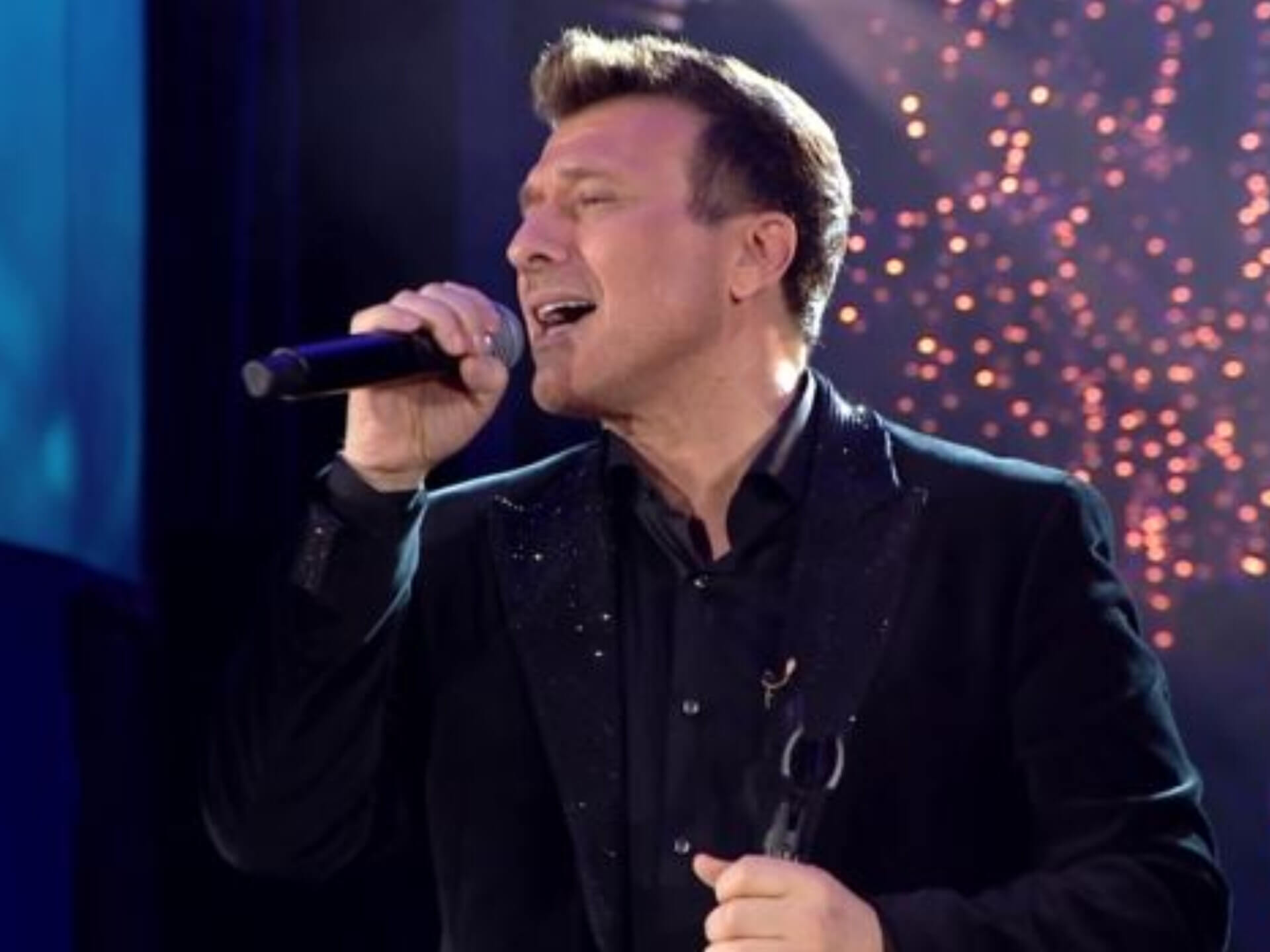 Θεσσαλονίκη: φωταγώγηση δέντρου