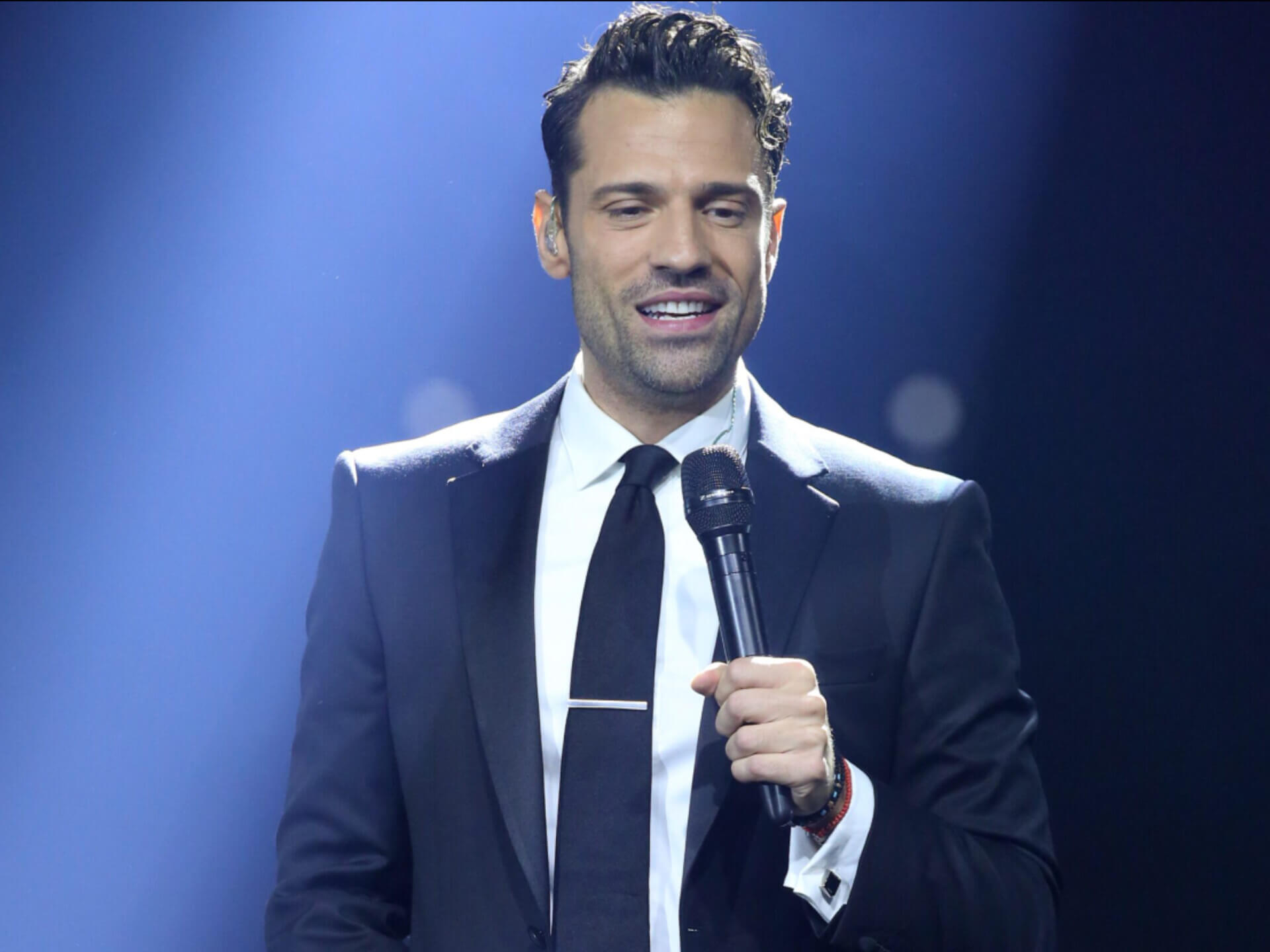 Κωνσταντίνος Αργυρός αποχαιρετά τον Βασίλη Καρρά